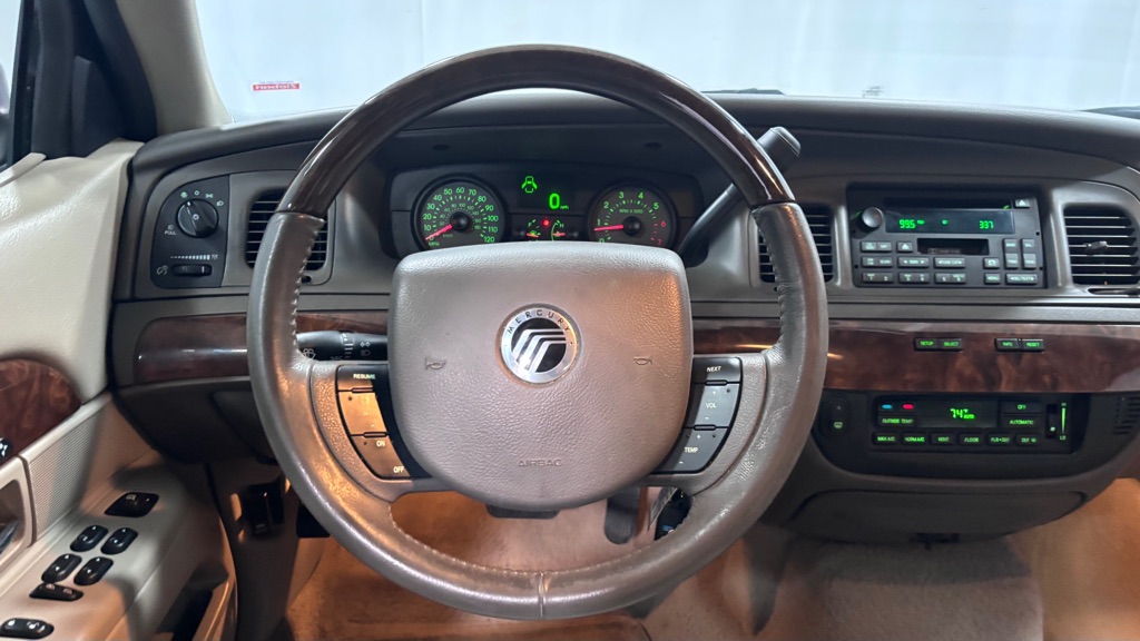 Photo 13 of this MERCURY GRAND MARQUIS