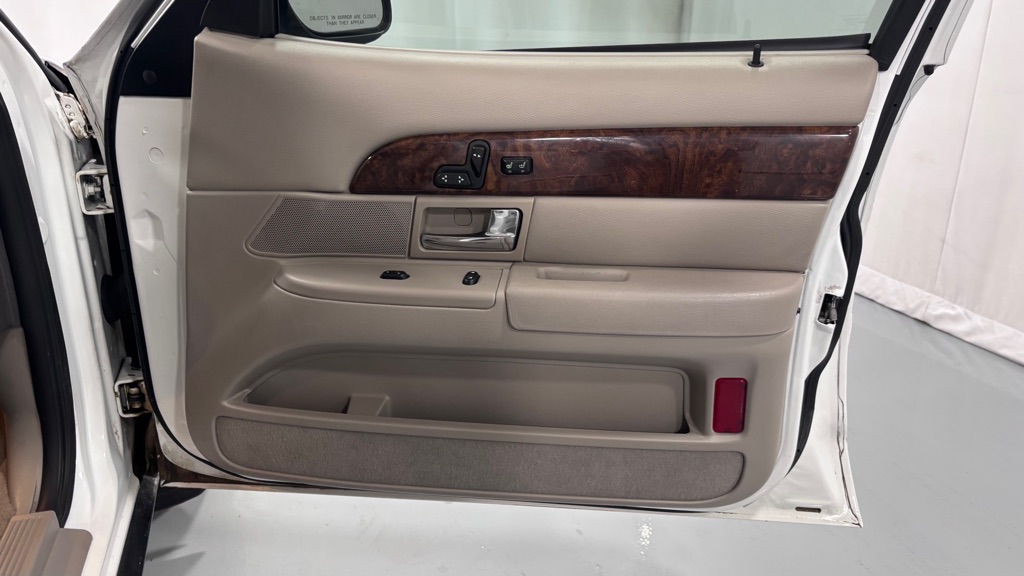 Photo 21 of this MERCURY GRAND MARQUIS