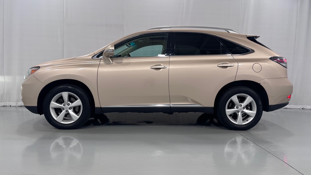 Photo 8 of this LEXUS RX 350