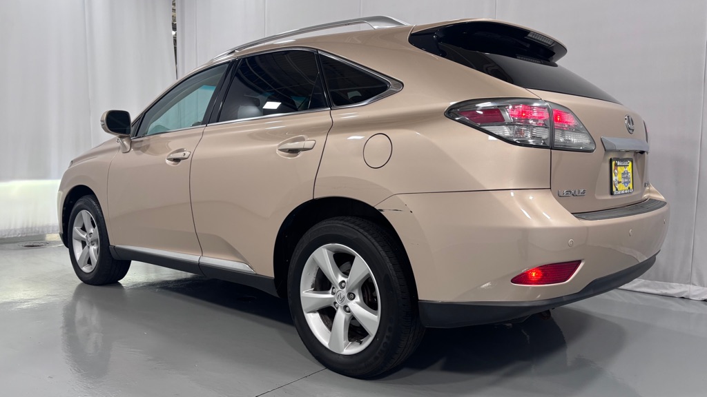 Photo 7 of this LEXUS RX 350