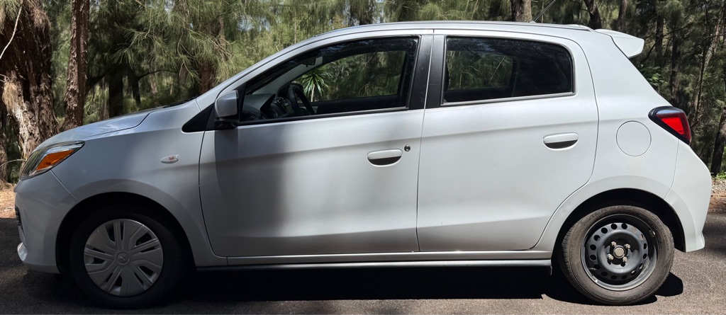 Photo 8 of this MITSUBISHI MIRAGE