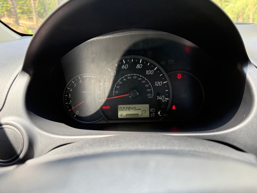Photo 11 of this MITSUBISHI MIRAGE