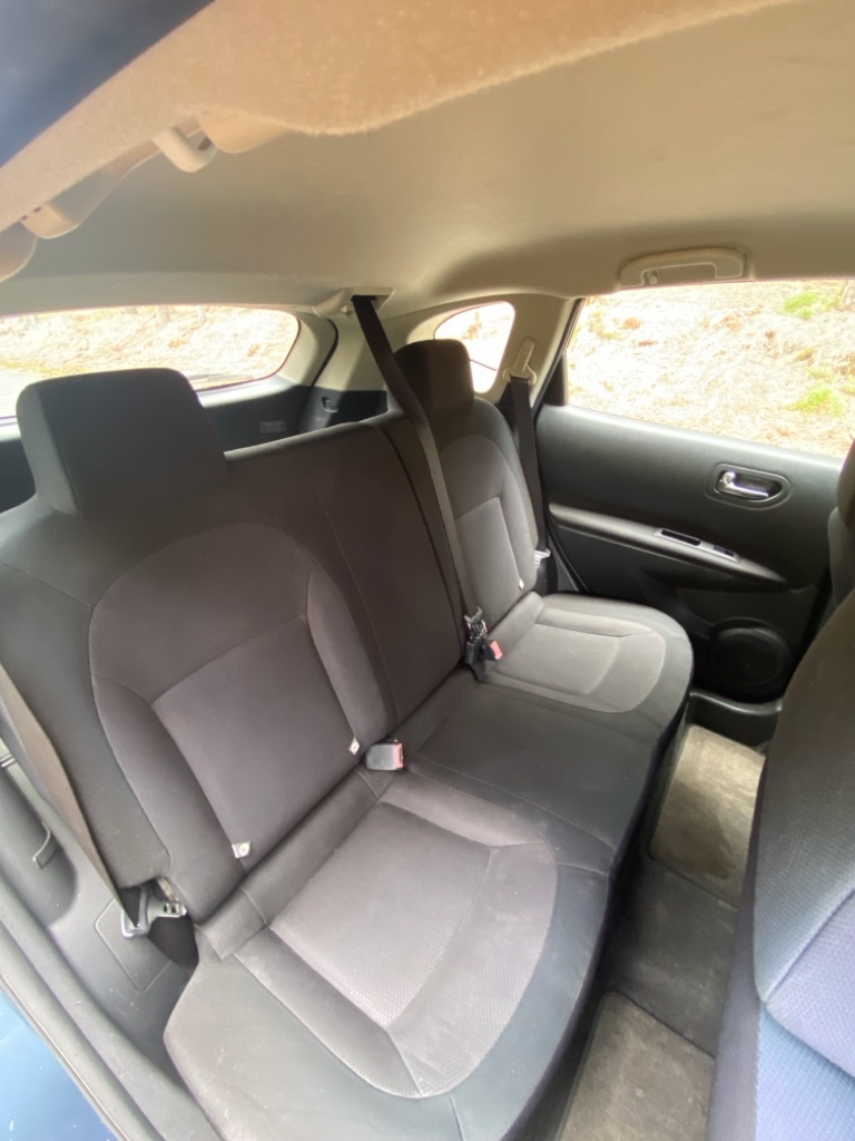 Photo 26 of this NISSAN ROGUE