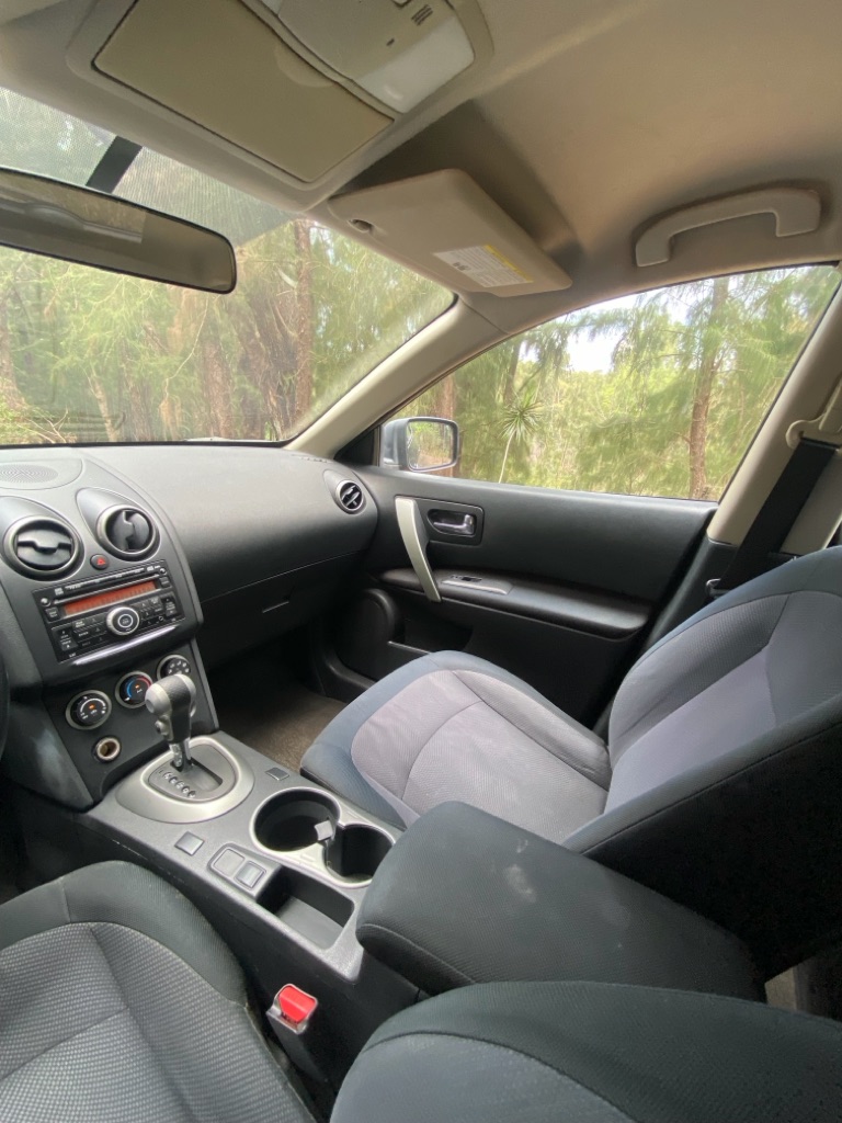 Photo 34 of this NISSAN ROGUE