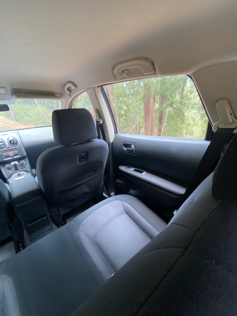 Photo 22 of this NISSAN ROGUE