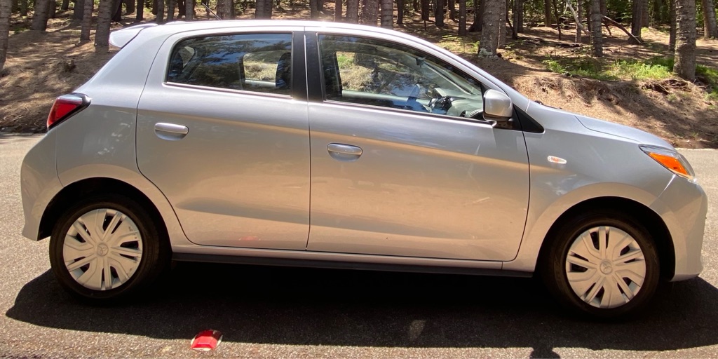 Photo 8 of this MITSUBISHI MIRAGE