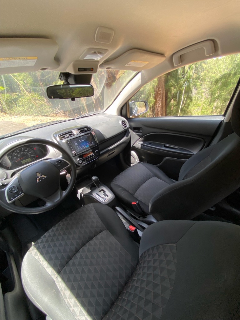 Photo 13 of this MITSUBISHI MIRAGE