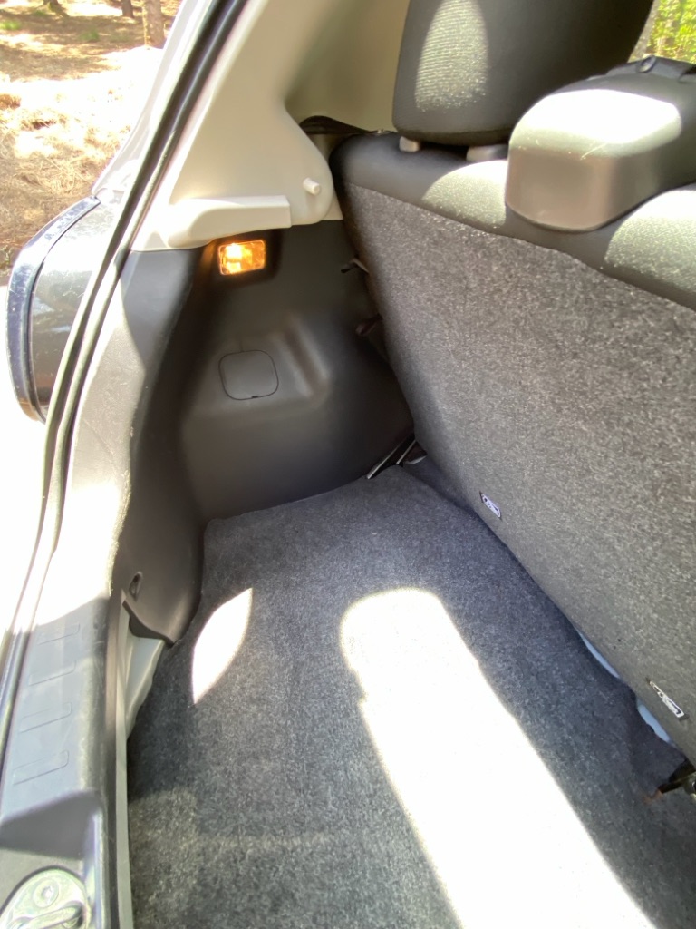 Photo 38 of this MITSUBISHI MIRAGE