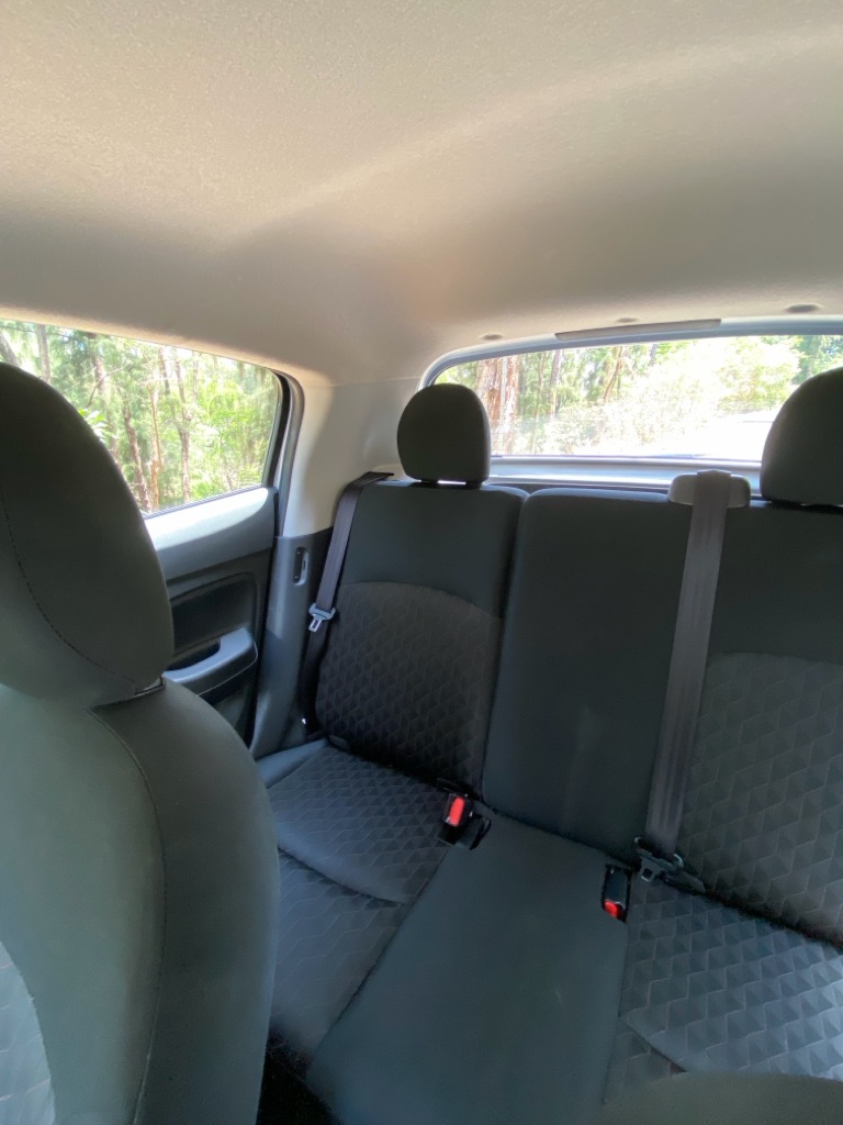 Photo 30 of this MITSUBISHI MIRAGE