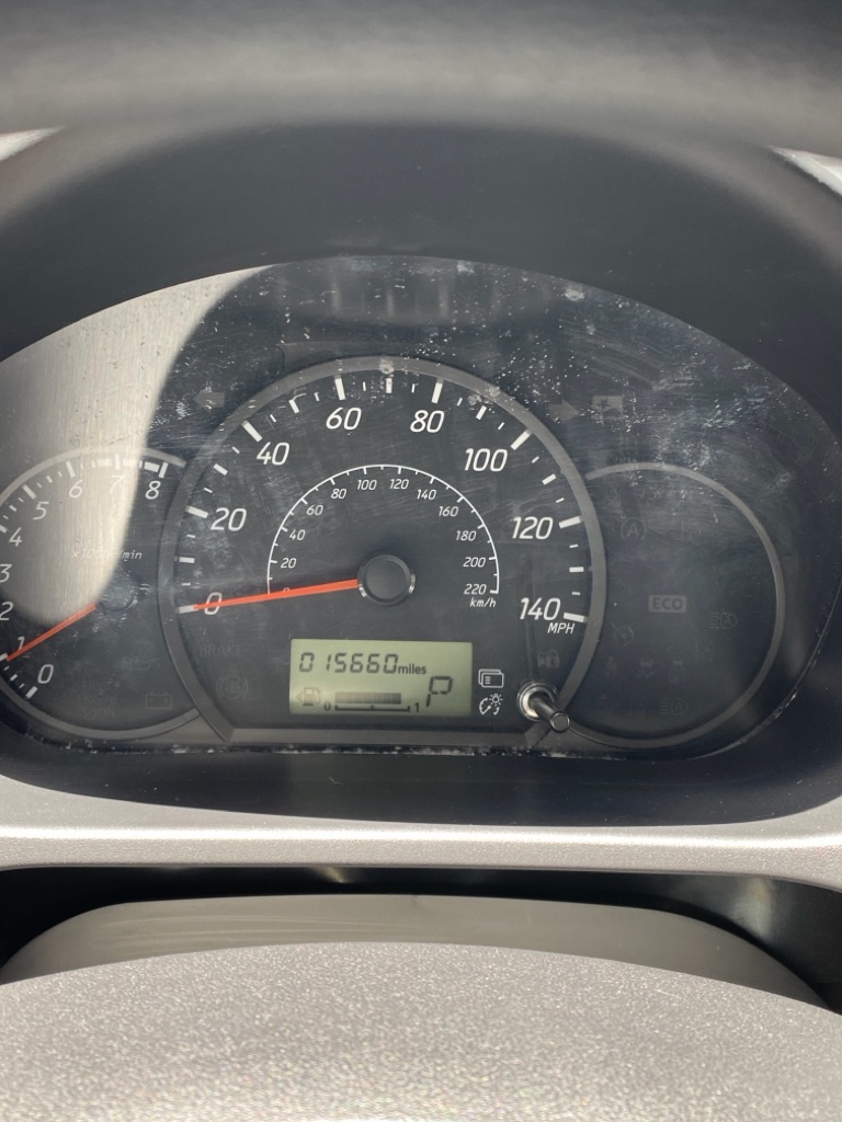 Photo 37 of this MITSUBISHI MIRAGE