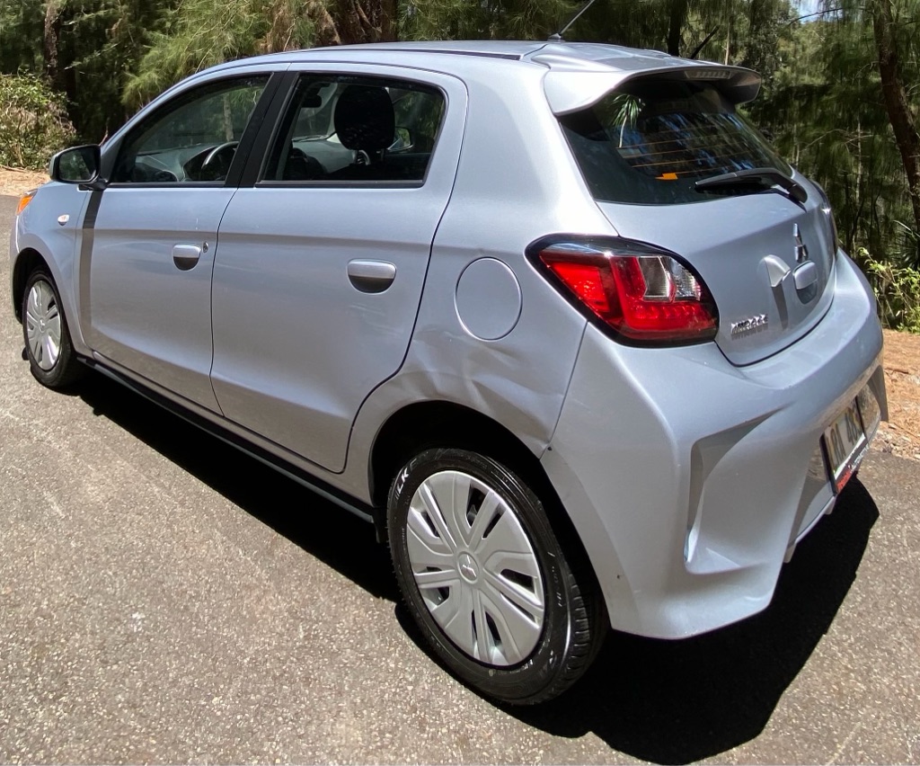 Photo 5 of this MITSUBISHI MIRAGE