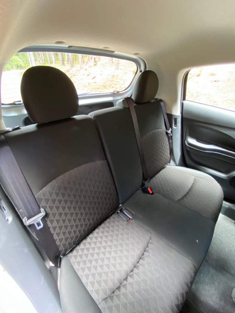 Photo 18 of this MITSUBISHI MIRAGE