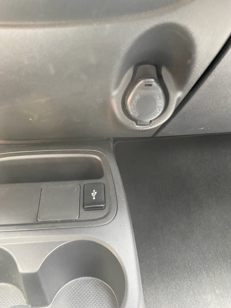Photo 46 of this MITSUBISHI MIRAGE