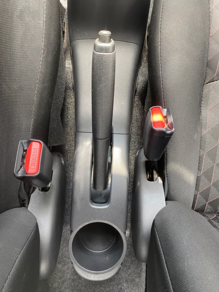 Photo 47 of this MITSUBISHI MIRAGE