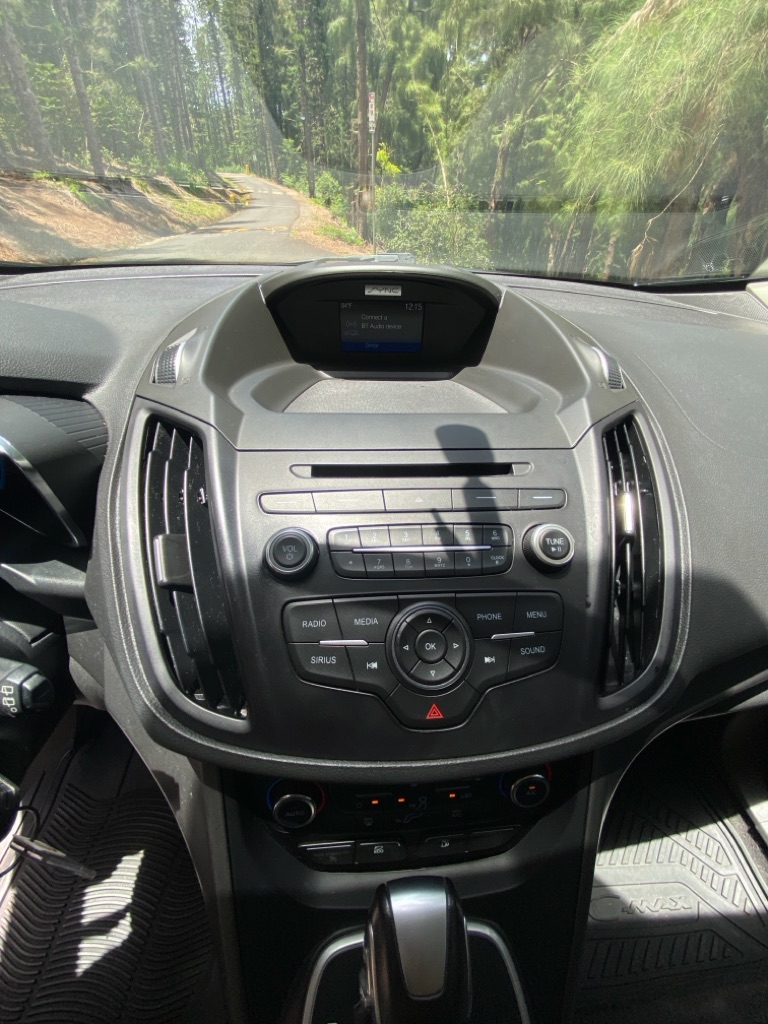 Photo 10 of this FORD C-MAX