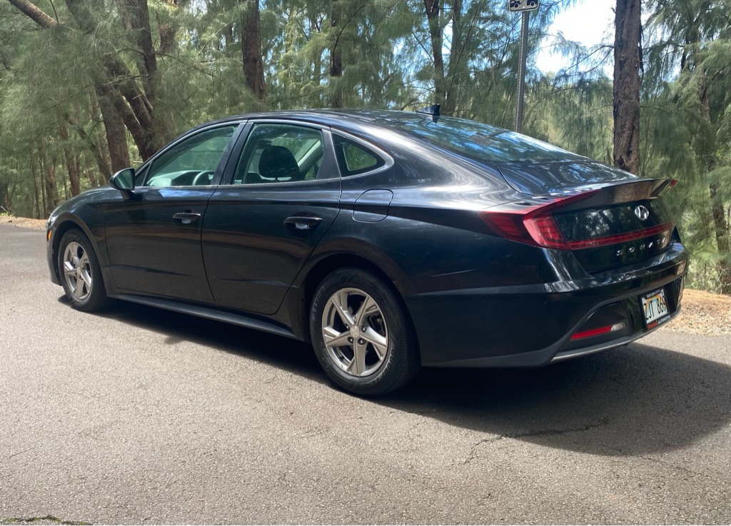 Photo 11 of this HYUNDAI SONATA
