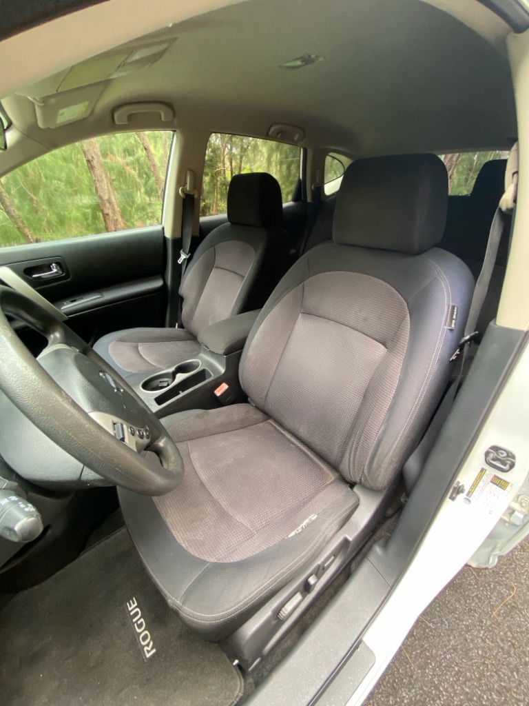 Photo 19 of this NISSAN ROGUE