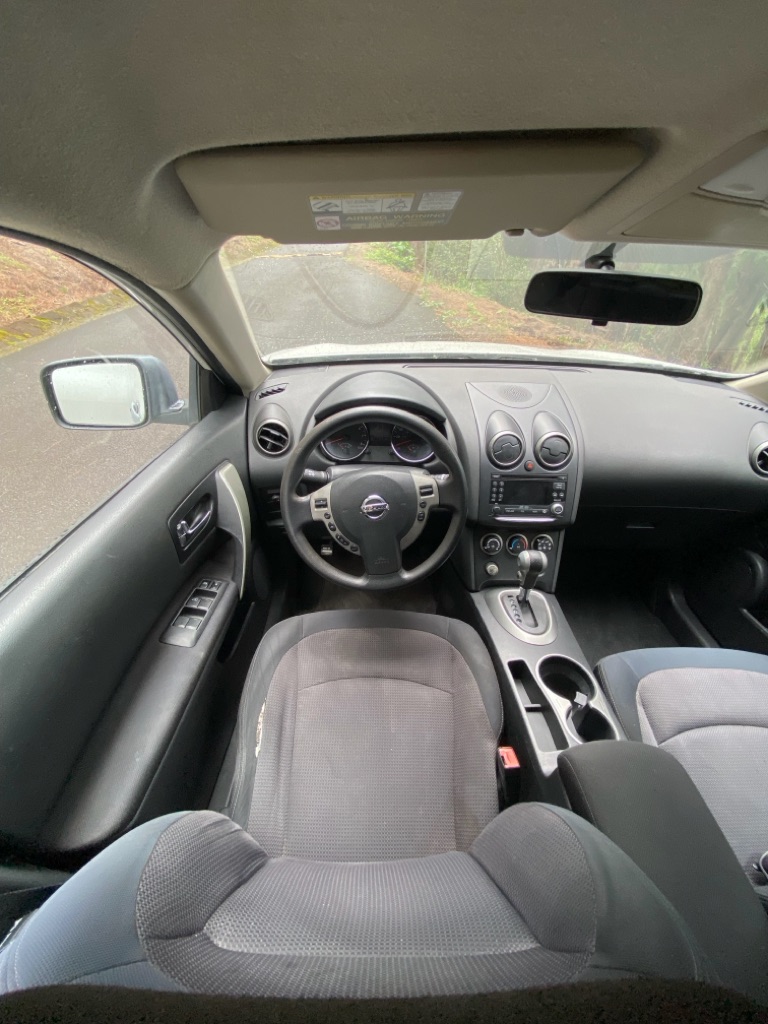 Photo 18 of this NISSAN ROGUE