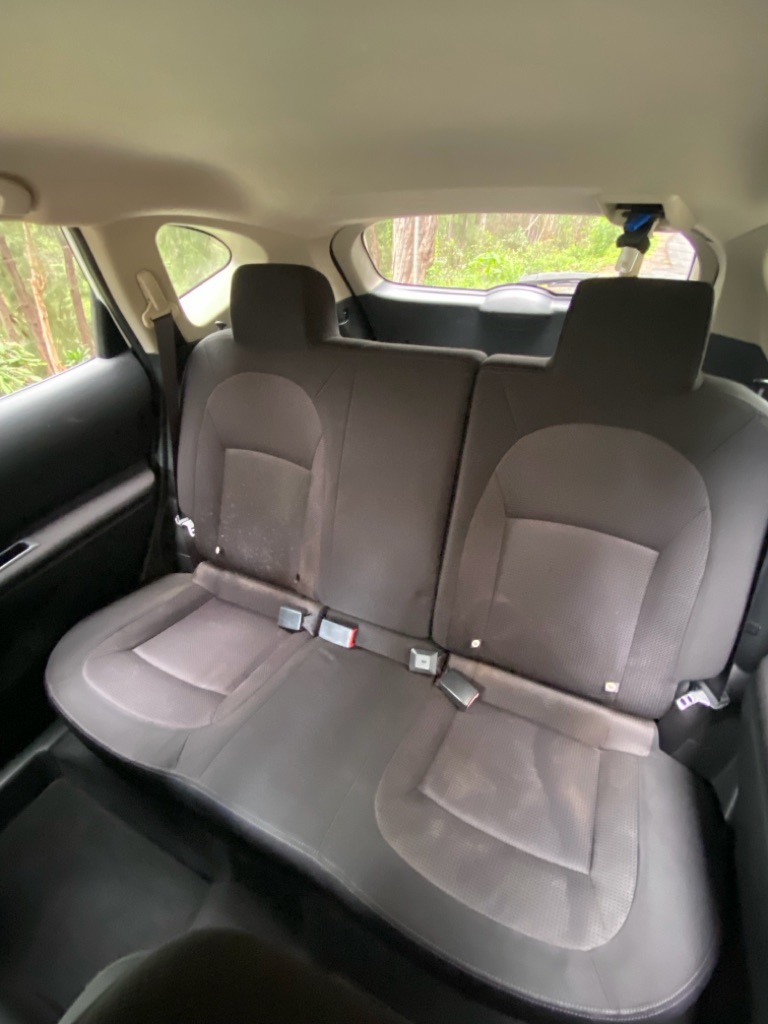 Photo 34 of this NISSAN ROGUE