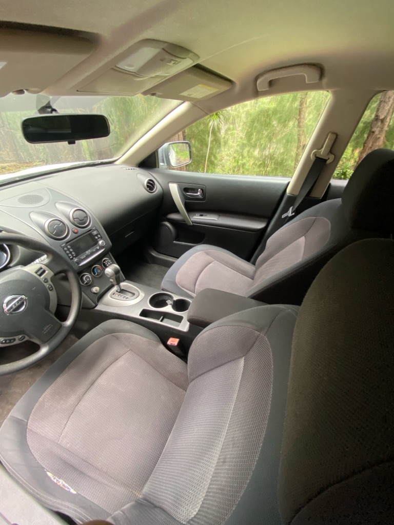 Photo 13 of this NISSAN ROGUE