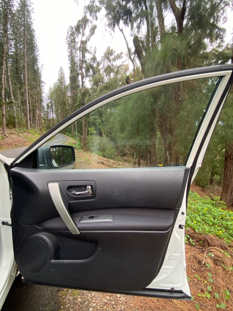 Photo 28 of this NISSAN ROGUE