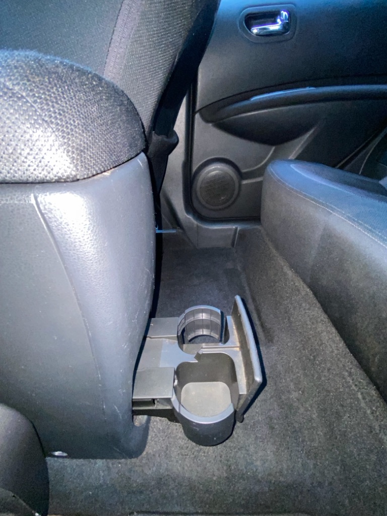 Photo 21 of this NISSAN ROGUE