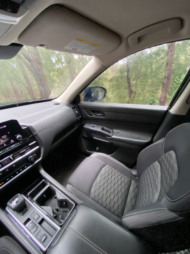 Photo 29 of this NISSAN PATHFINDER