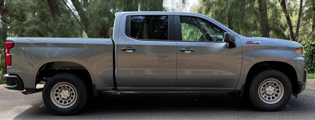 Photo 8 of this CHEVROLET SILVERADO 1500