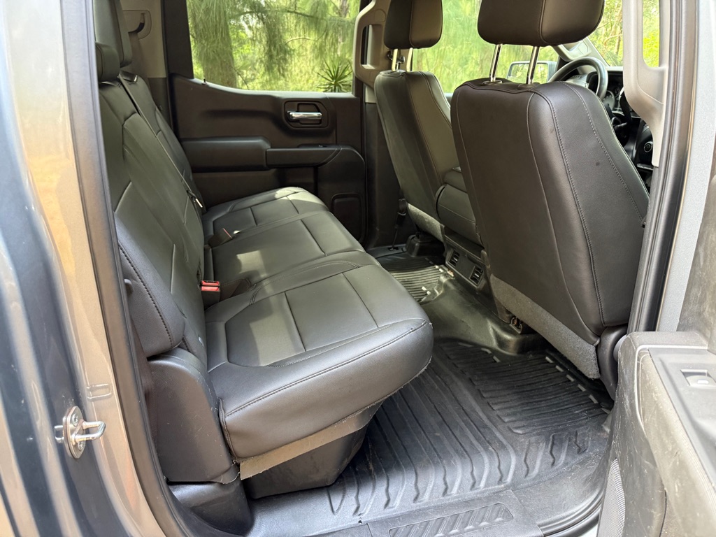 Photo 16 of this CHEVROLET SILVERADO 1500