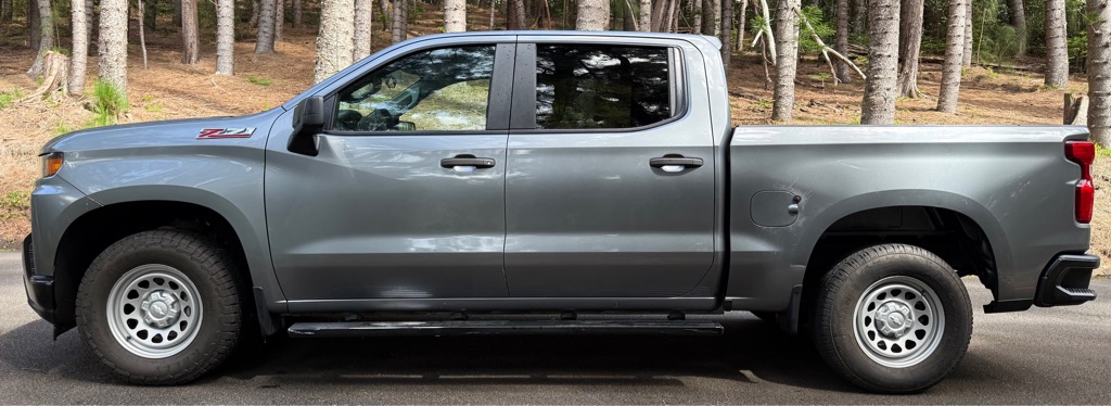 Photo 4 of this CHEVROLET SILVERADO 1500