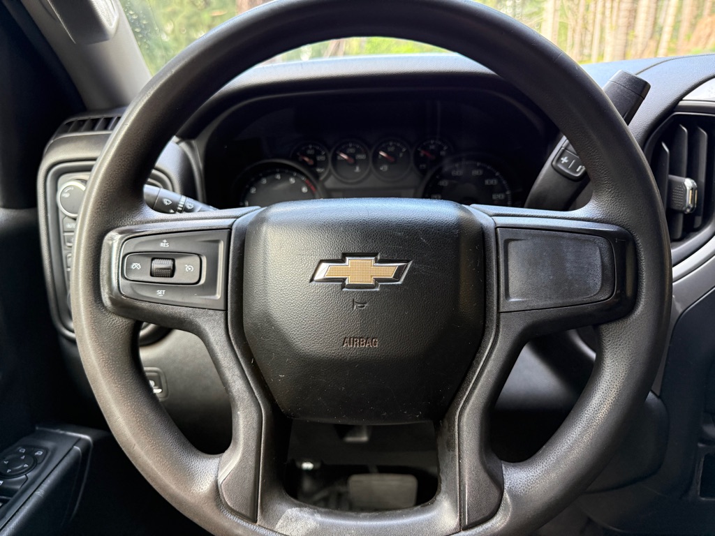 Photo 15 of this CHEVROLET SILVERADO 1500