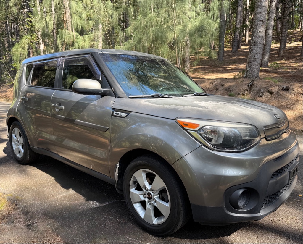 Photo 2 of this KIA SOUL
