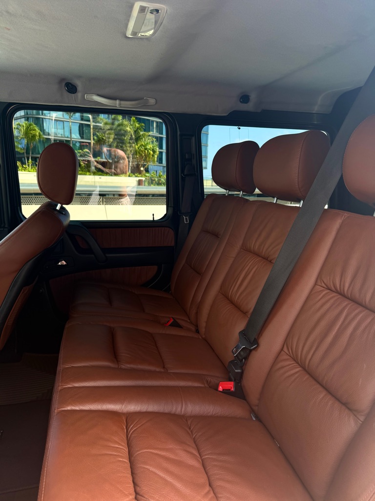 Photo 6 of this MERCEDES-BENZ G-CLASS