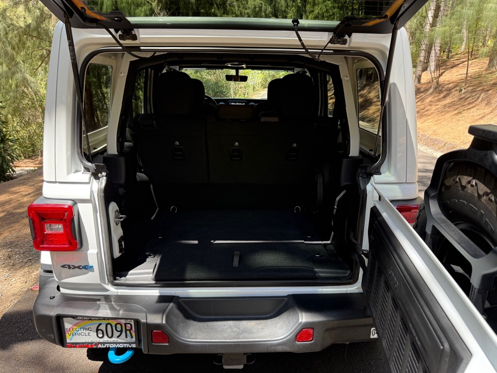 Photo 22 of this JEEP WRANGLER UNLIMI
