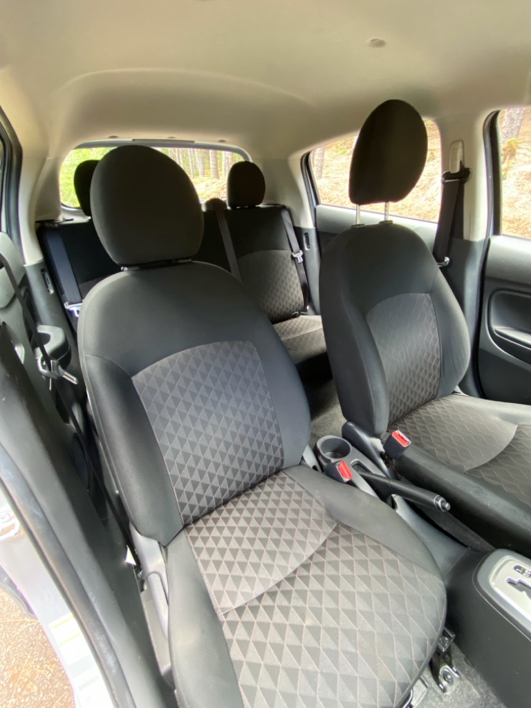 Photo 13 of this MITSUBISHI MIRAGE