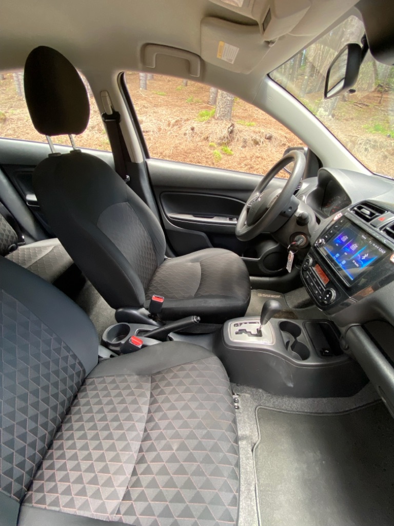 Photo 12 of this MITSUBISHI MIRAGE