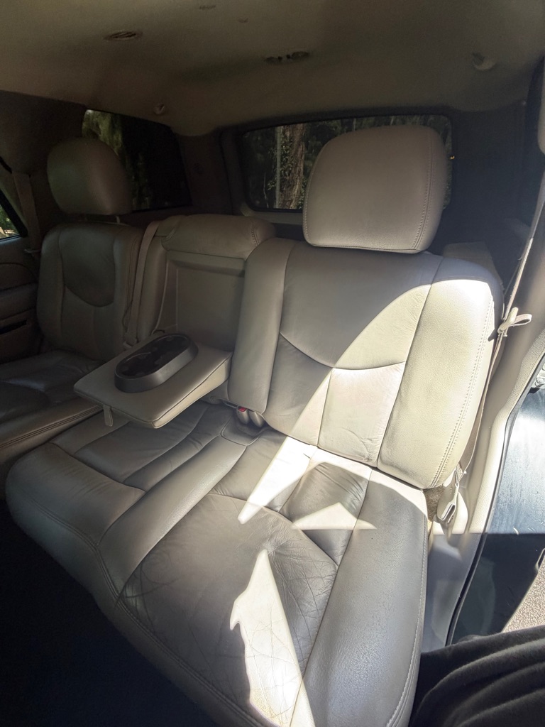 Photo 18 of this CHEVROLET TAHOE