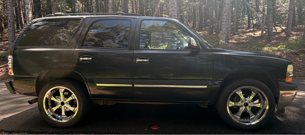 Photo 7 of this CHEVROLET TAHOE