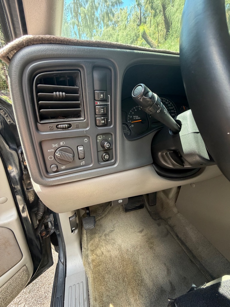 Photo 12 of this CHEVROLET TAHOE
