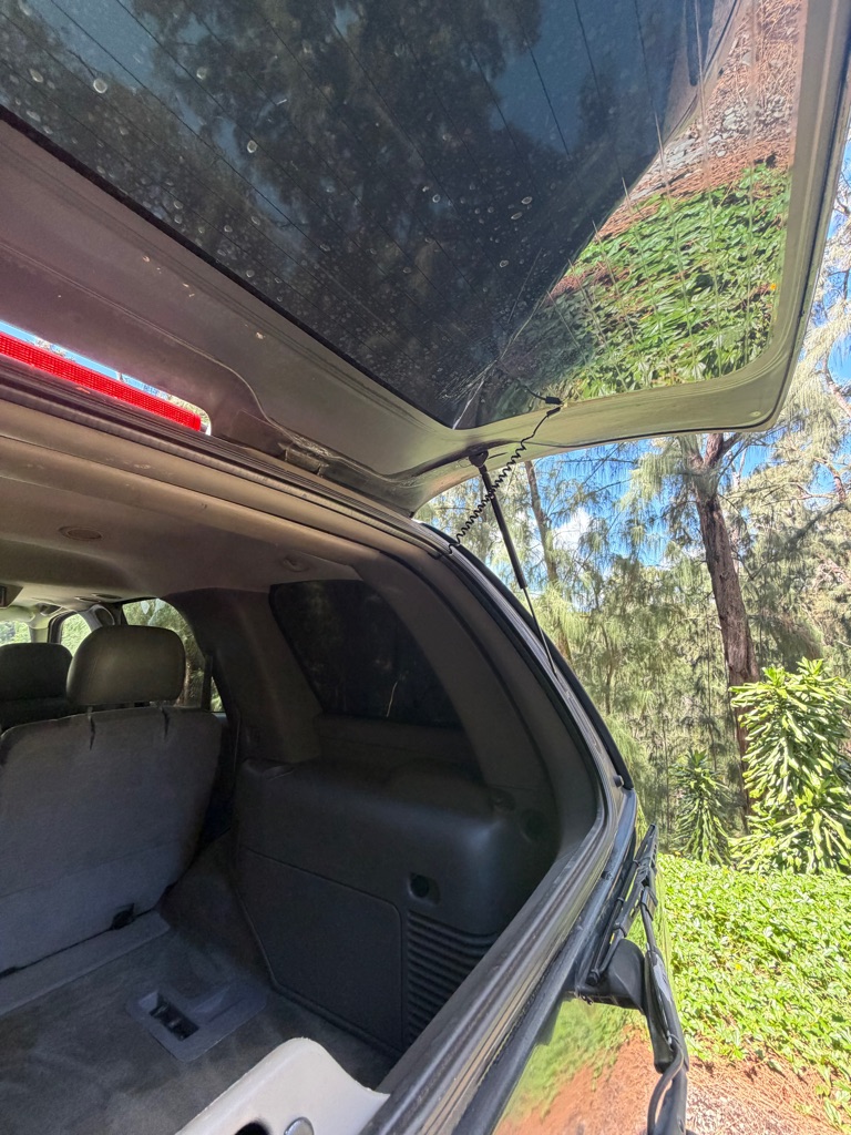 Photo 31 of this CHEVROLET TAHOE