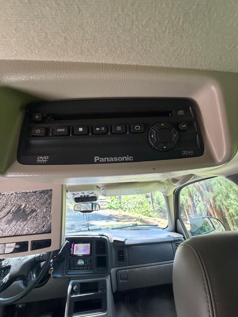 Photo 24 of this CHEVROLET TAHOE