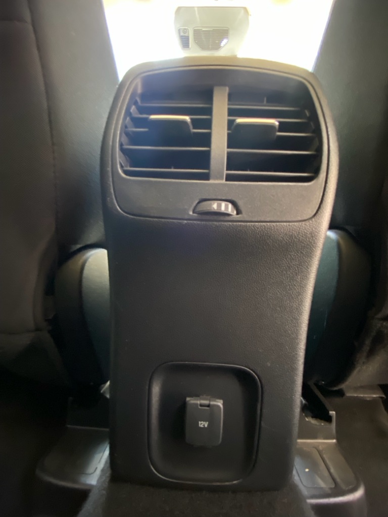 Photo 38 of this NISSAN ROGUE