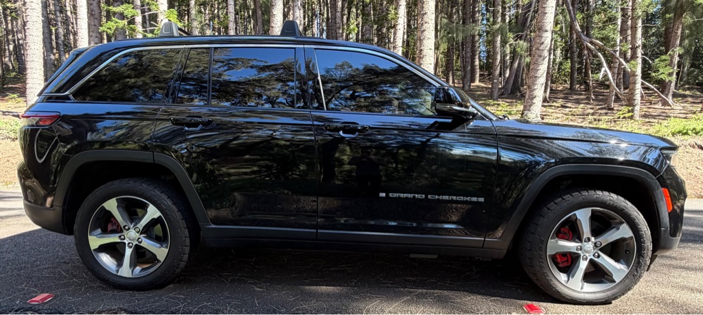 Photo 6 of this JEEP GRAND CHEROKEE