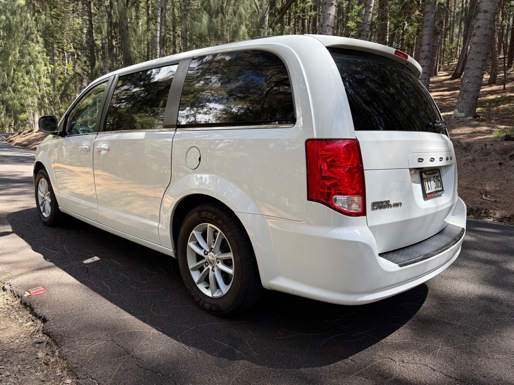 Photo 5 of this DODGE GRAND CARAVAN