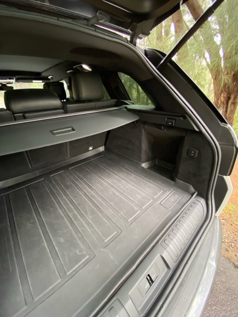 Photo 15 of this LAND ROVER RANGE ROVER SPO