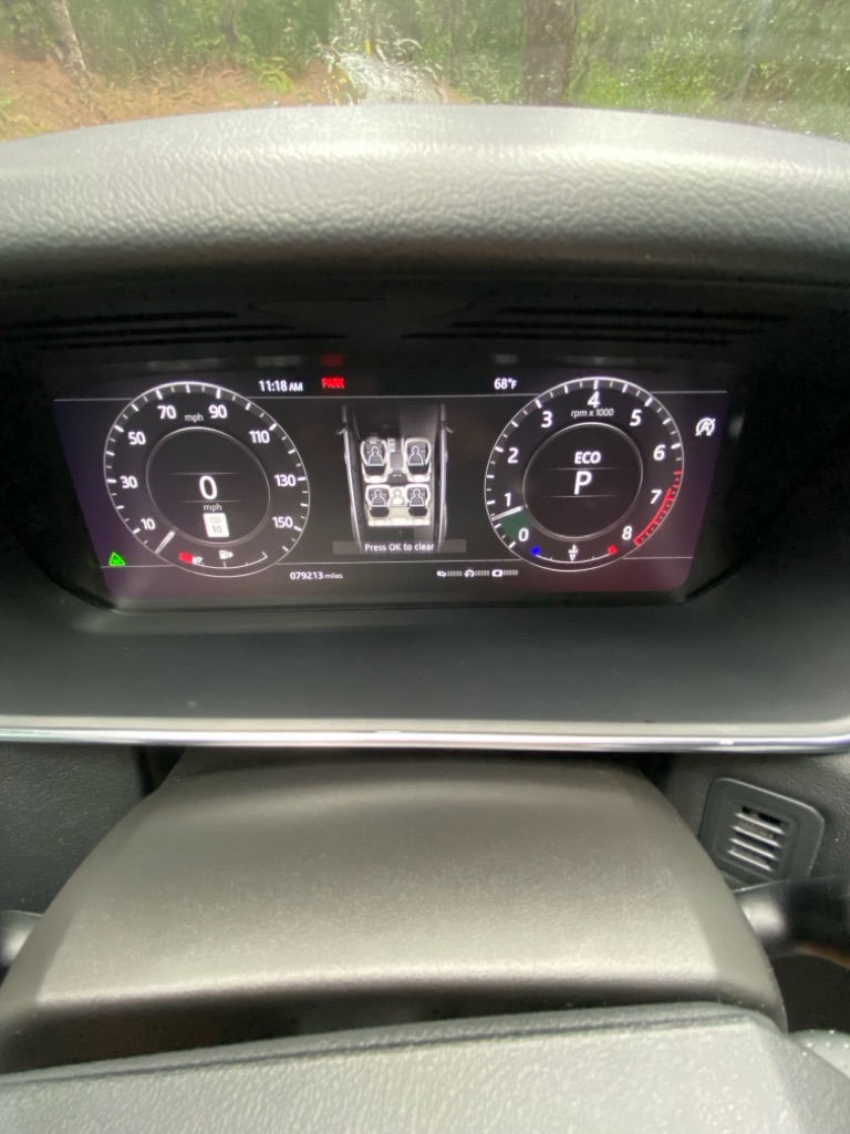 Photo 32 of this LAND ROVER RANGE ROVER SPO
