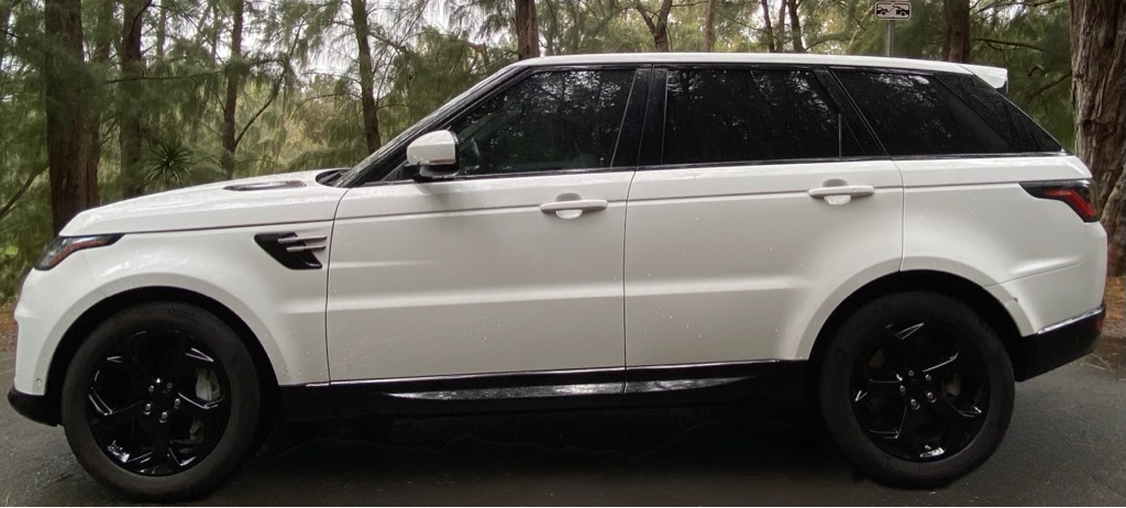 Photo 8 of this LAND ROVER RANGE ROVER SPO