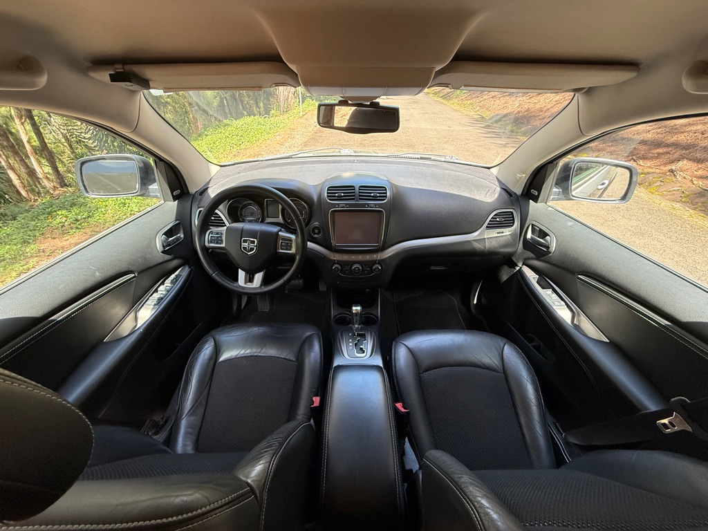 Photo 17 of this DODGE JOURNEY