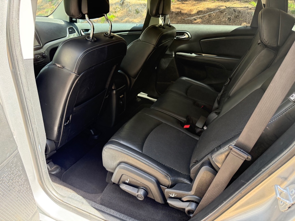 Photo 15 of this DODGE JOURNEY
