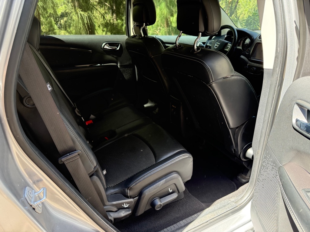 Photo 20 of this DODGE JOURNEY
